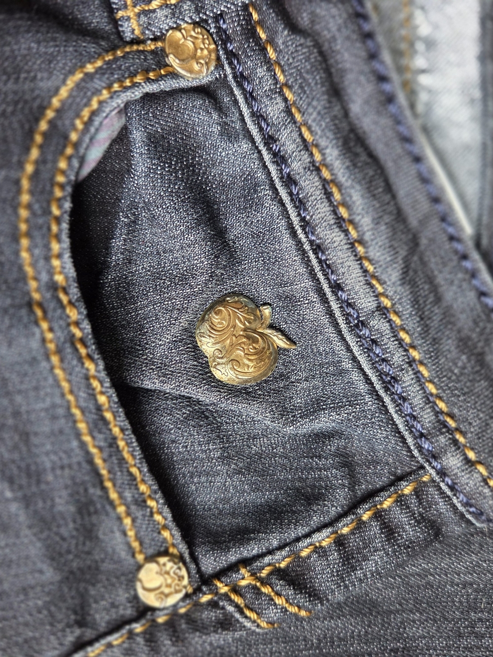 Apple Bottoms Vintage Y2k Dark Indigo Straight Leg Jeans 5/6 - Picture 7 of 14